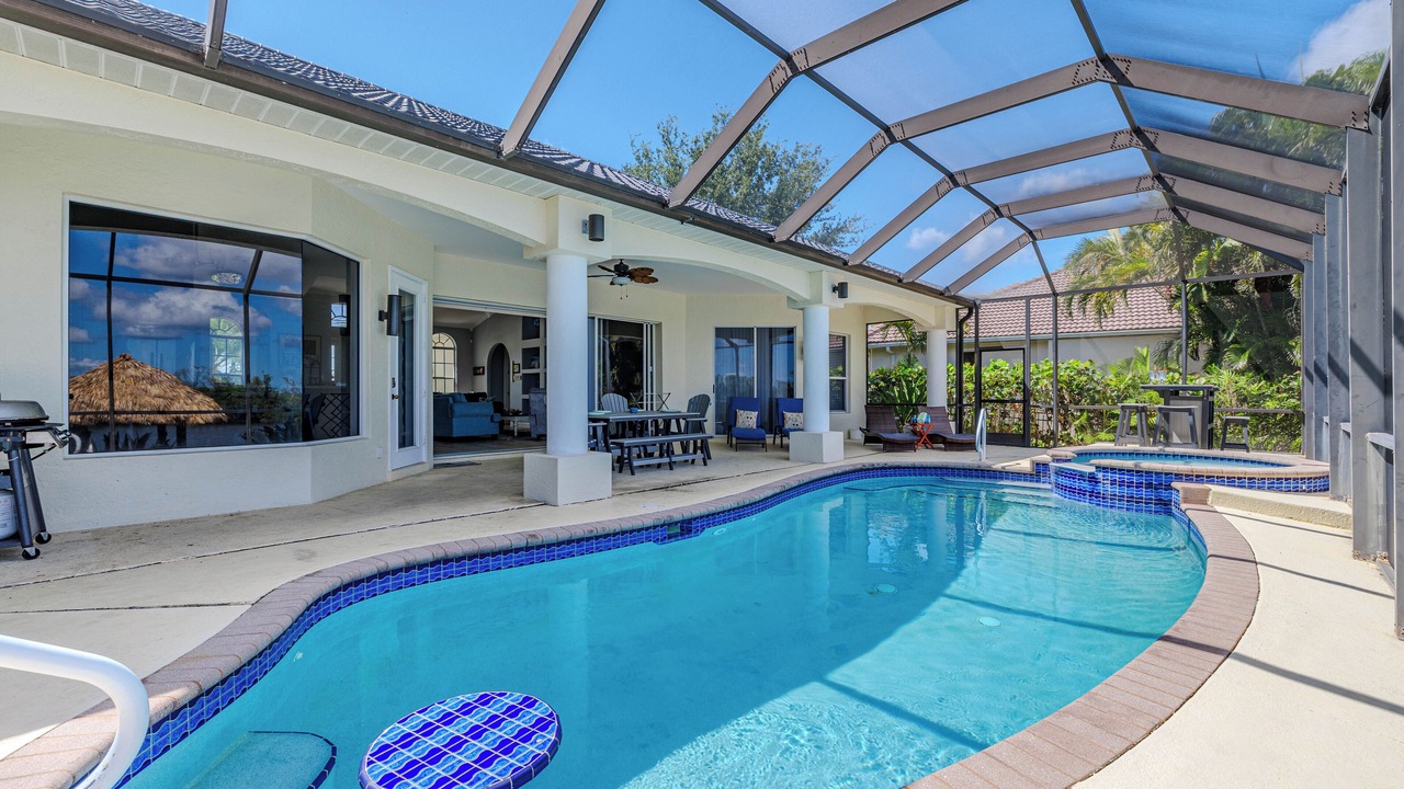 Photo of Outdoor in Pelican