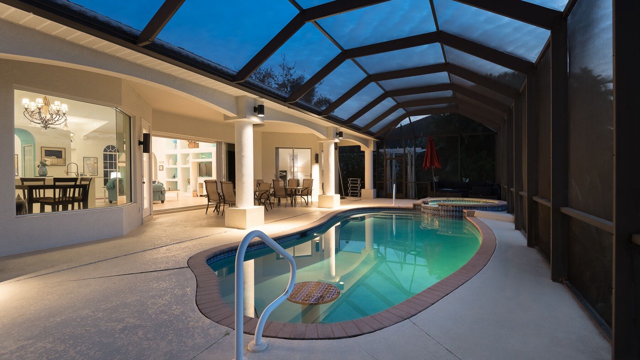 Photo of Outdoor in Pelican