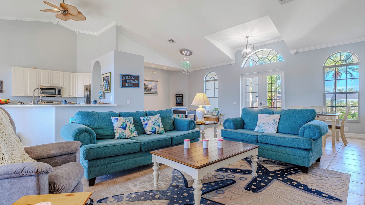 Photo of Livingroom in Pelican