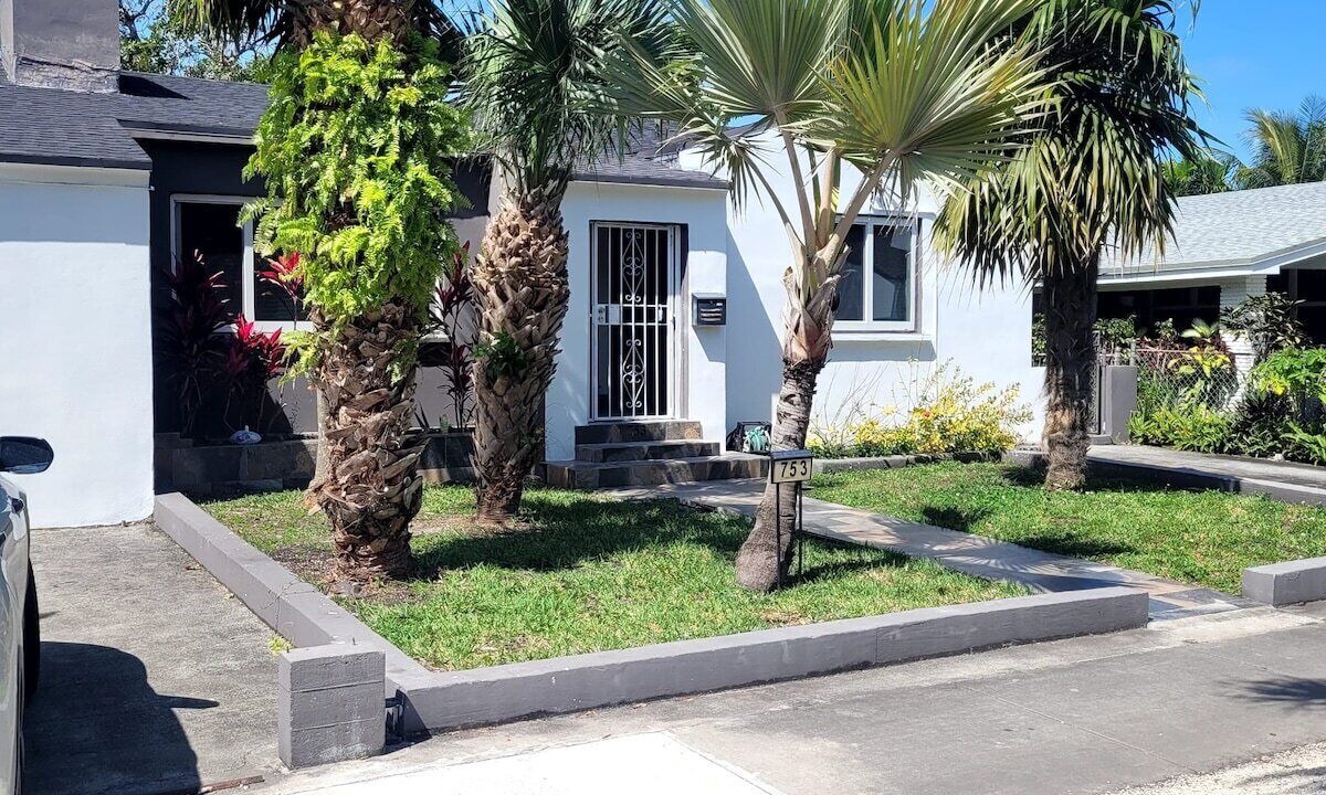 Photo of Outdoor in Northeast Miami