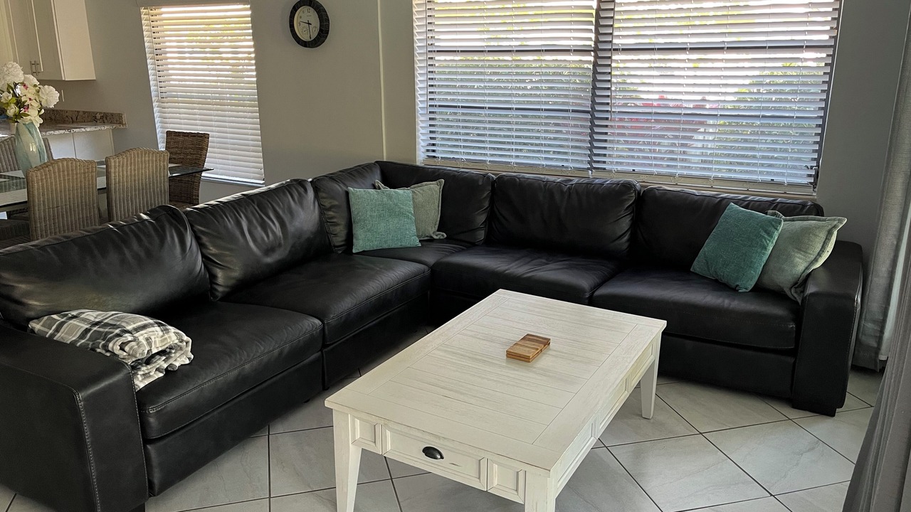 Photo of Livingroom in Naples Park