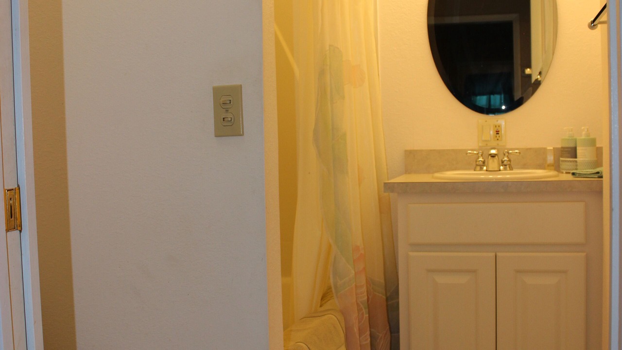 Photo of Bathroom in Inglis