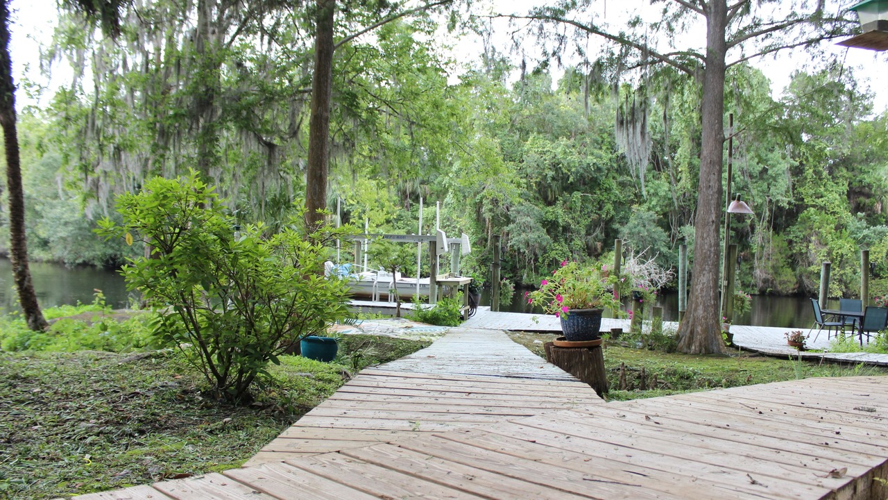 Photo of Outdoor in Inglis