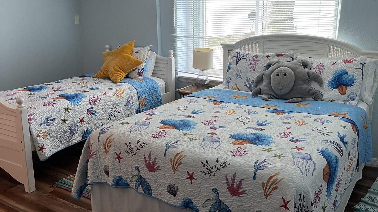 Photo of Bedroom in Crescent Beach