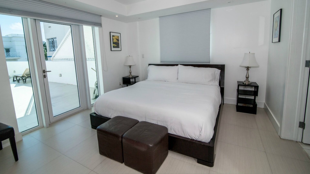 Photo of Bedroom in South Pointe