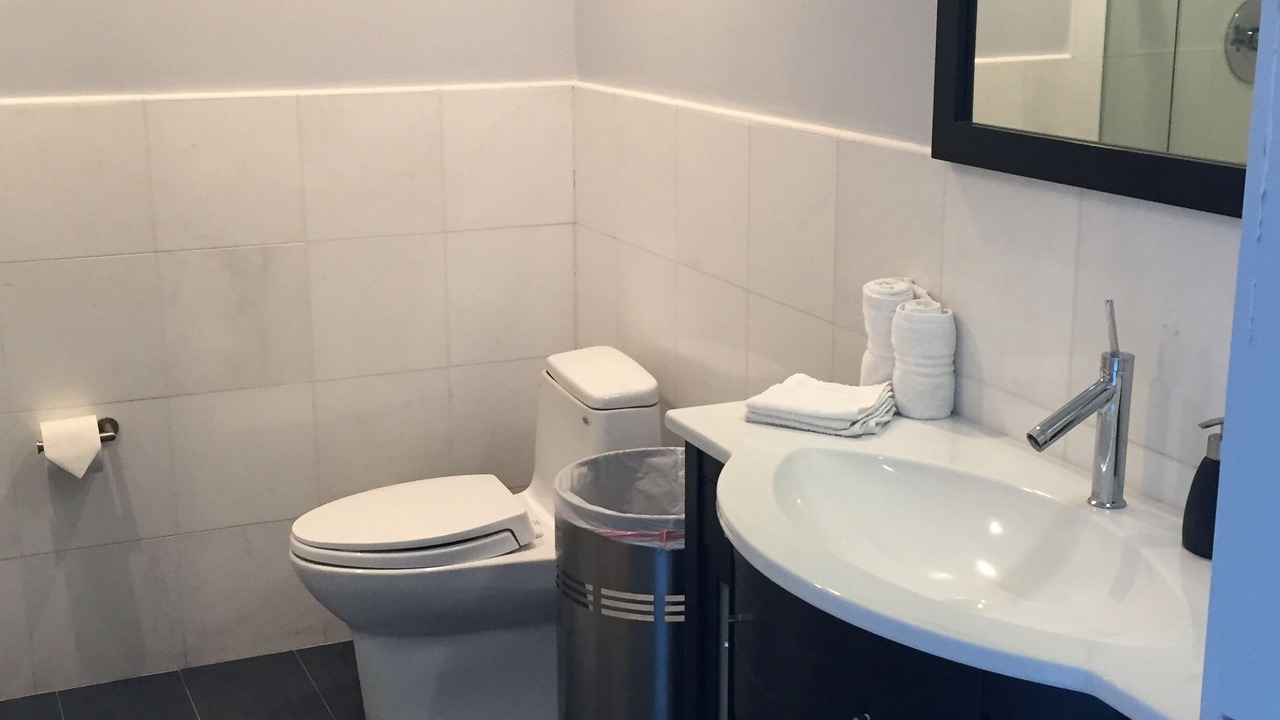 Photo of Bathroom in South Pointe