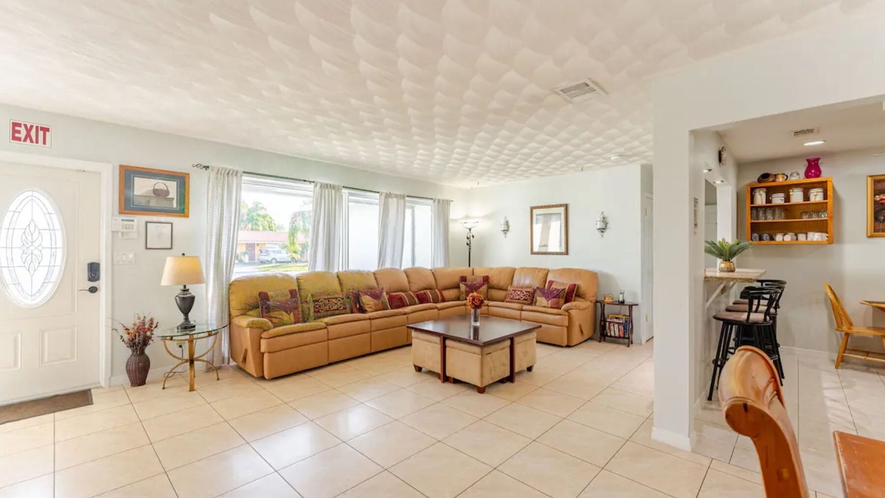 Photo of Bedroom in Hollywood Hills