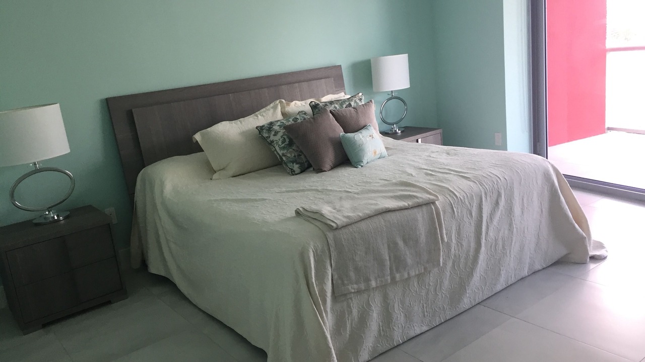 Photo of Bedroom in Hallandale Beach