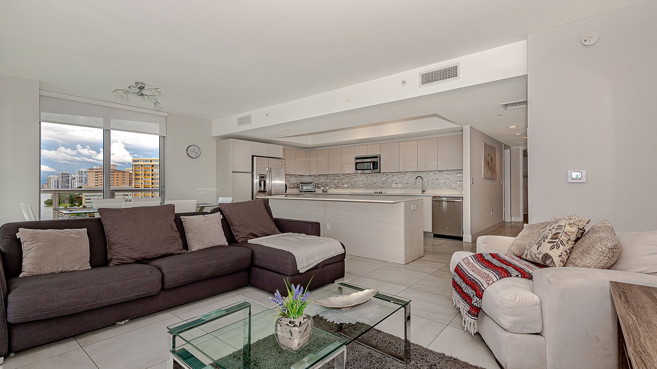 Photo of Livingroom in Hallandale Beach