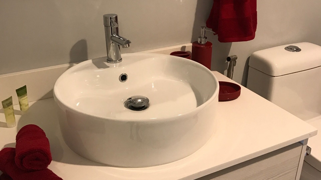 Photo of Bathroom in Hallandale Beach