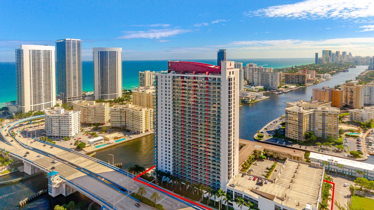 Photo of Outdoor in Hallandale Beach