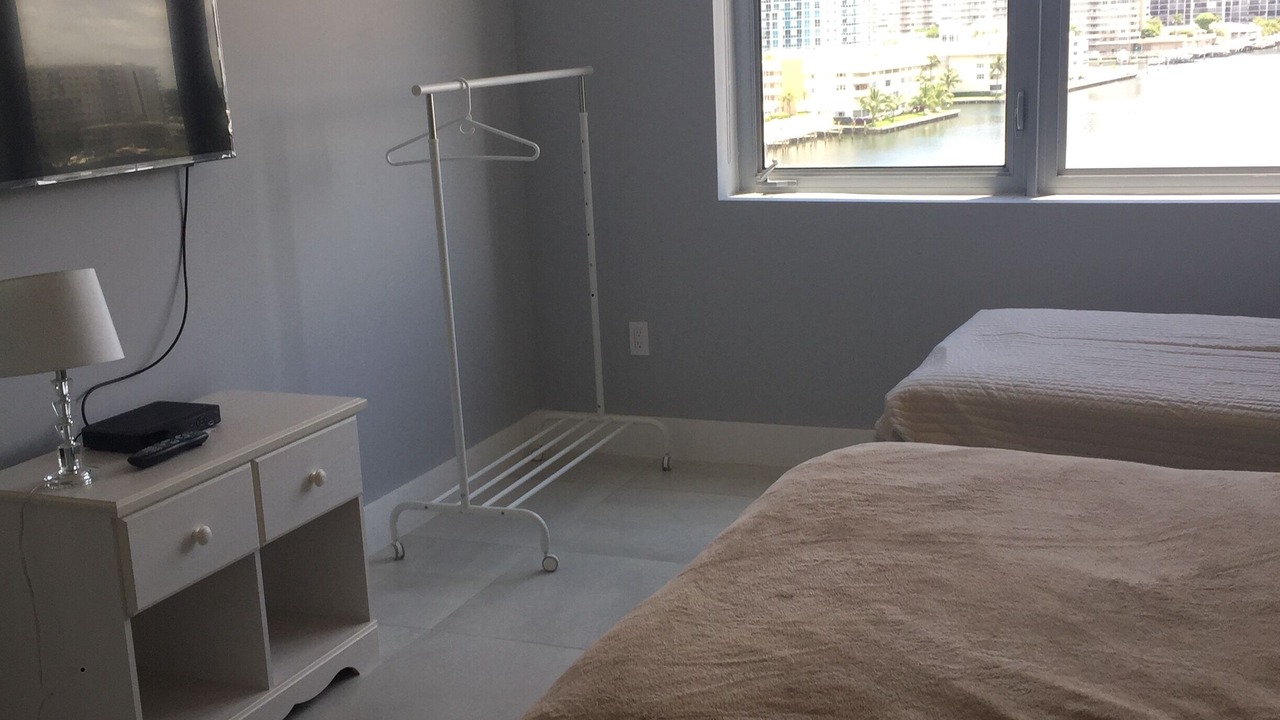 Photo of Bedroom in Hallandale Beach