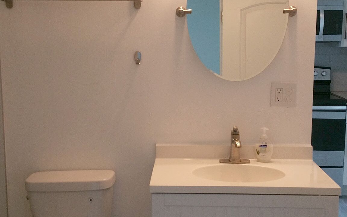 Photo of Bathroom in Harbordale