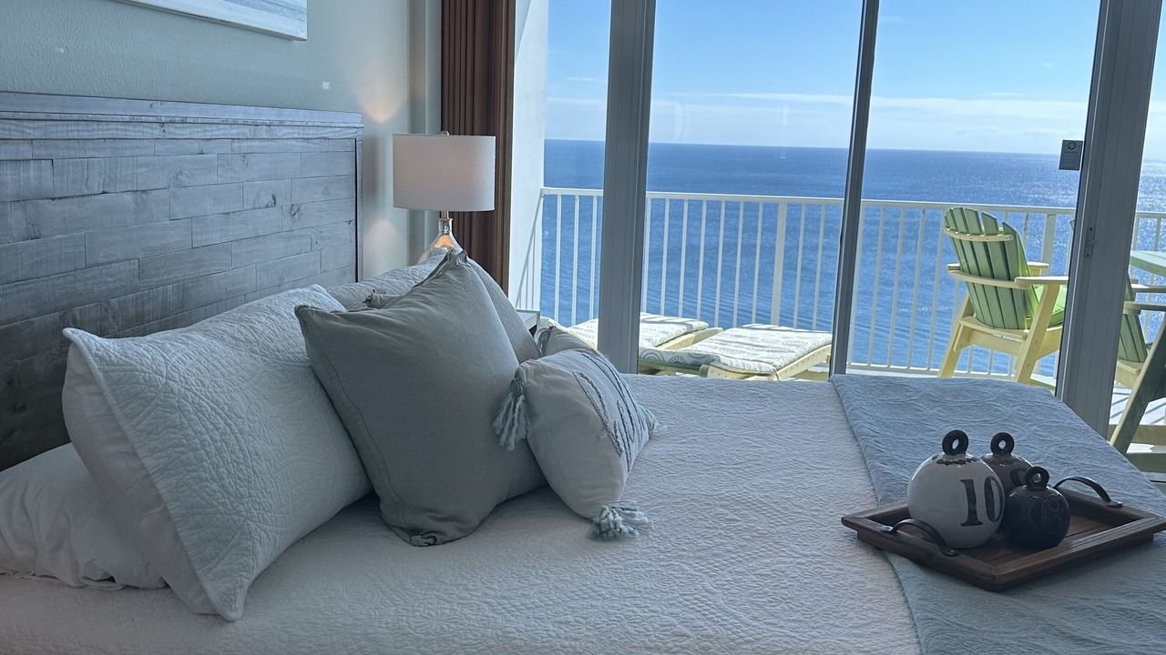 Photo of Bedroom in Gulf Shores