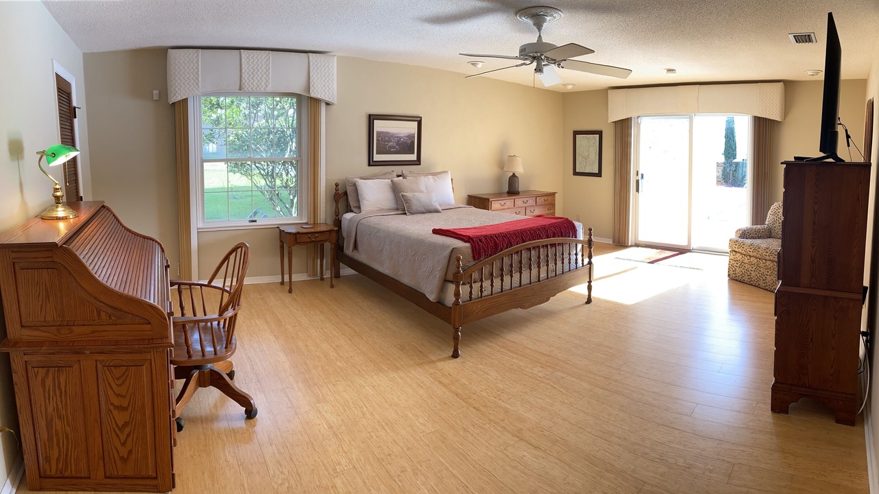 Photo of Bedroom in Spruce Creek