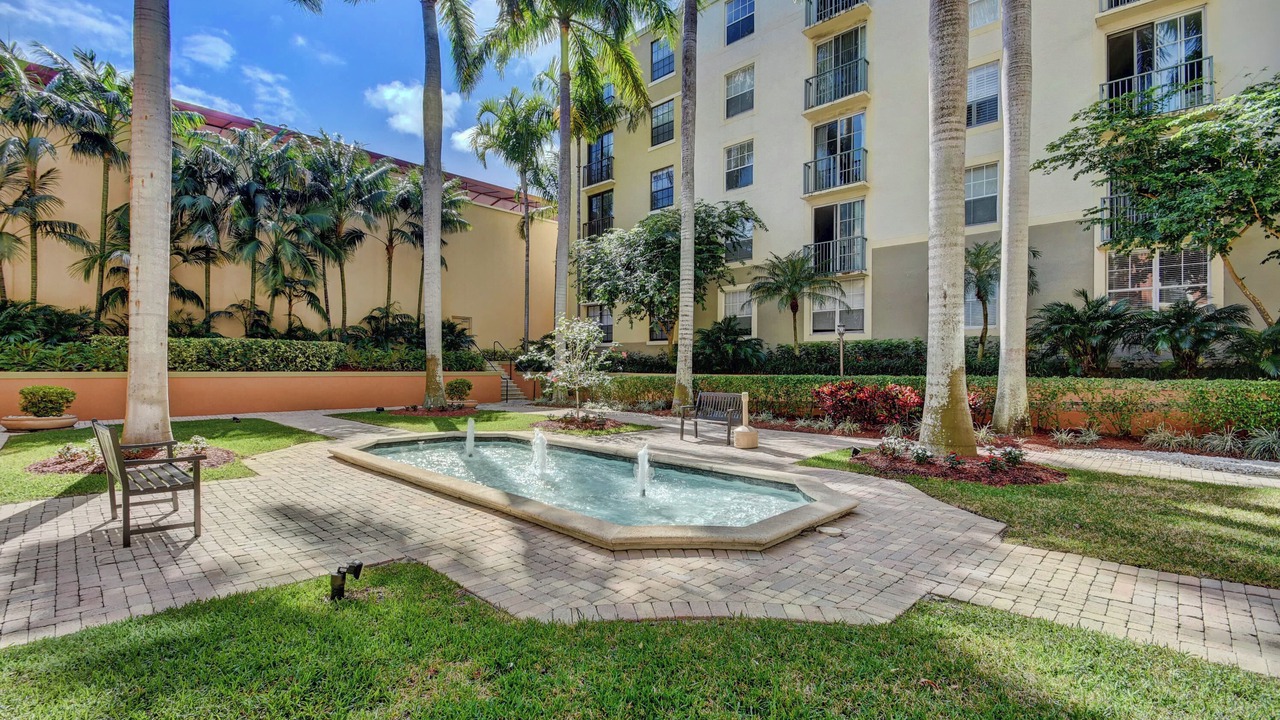 Photo of Outdoor in Downtown West Palm Beach
