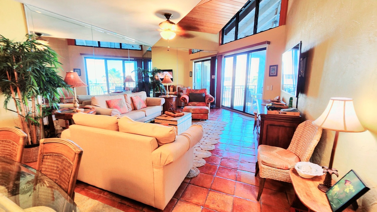 Photo of Livingroom in Key West