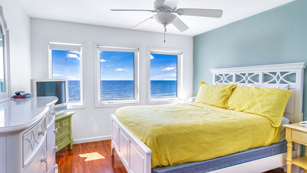 Photo of Bedroom in Cape San Blas