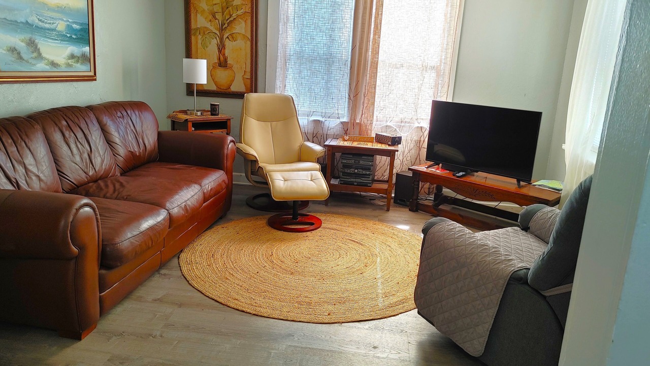 Photo of Livingroom in New Smyrna Beach