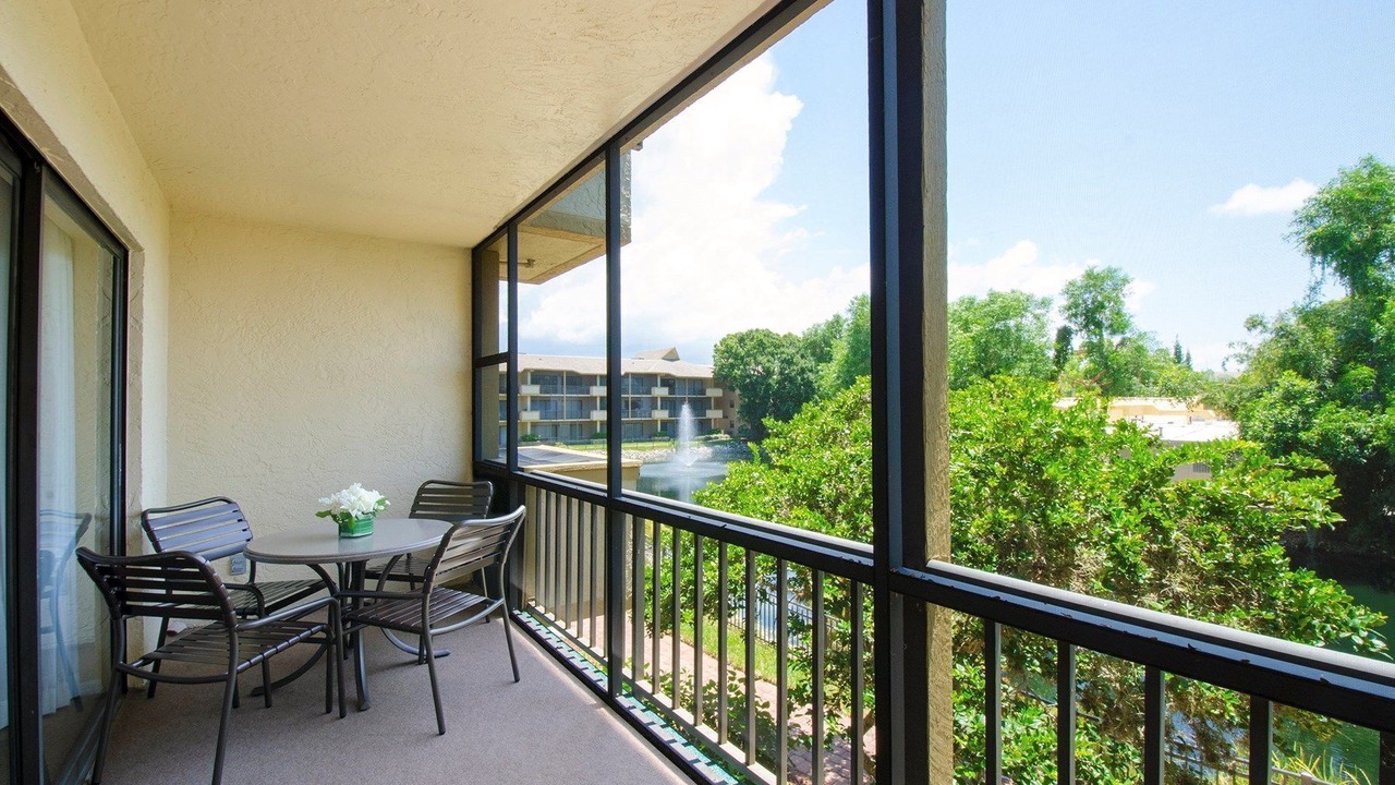 Photo of Patio Balcony in Park Shore