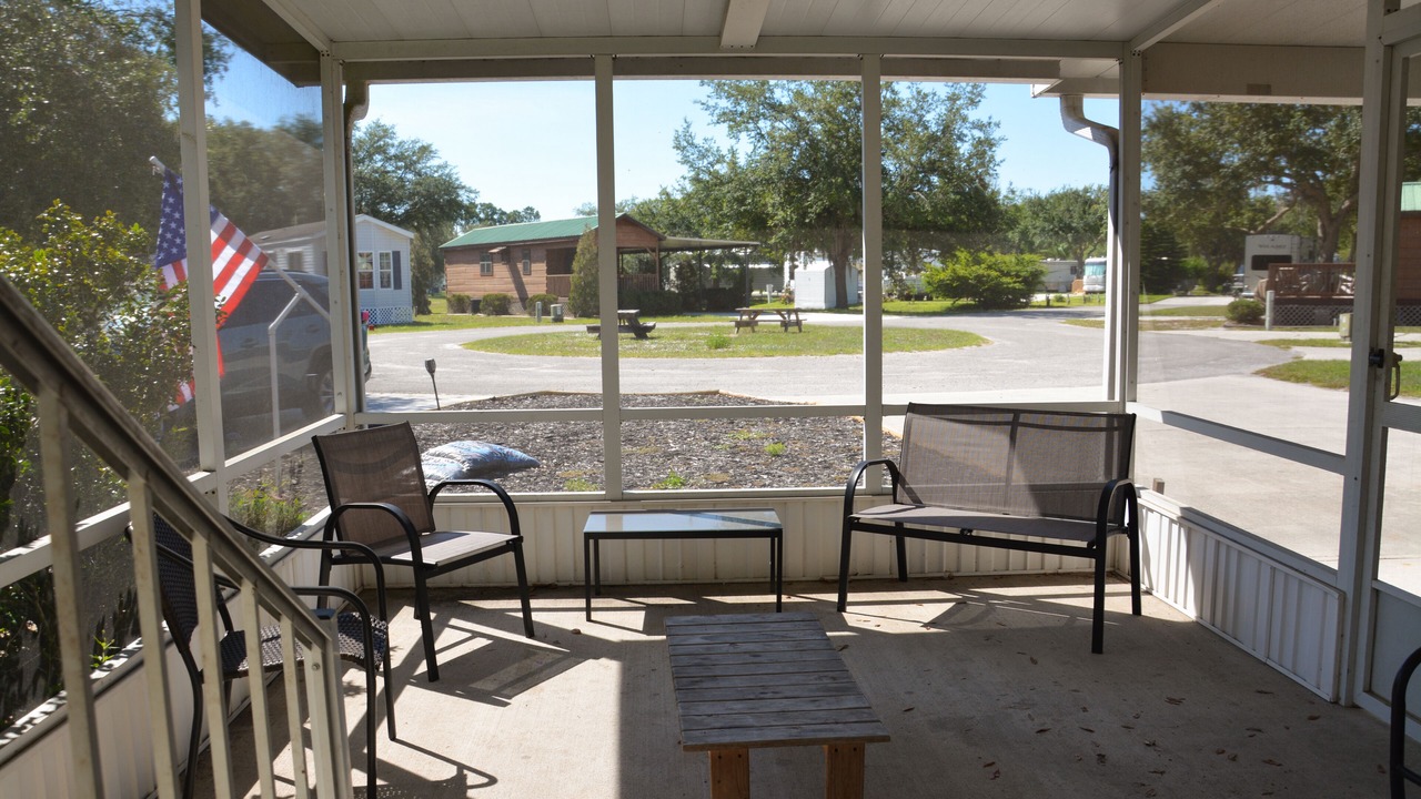 Photo of Patio Balcony in Fedhaven