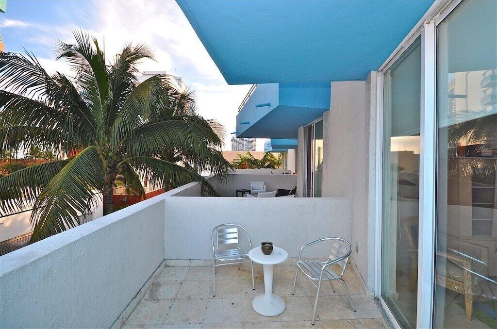 Photo of Patio Balcony in South of Fifth
