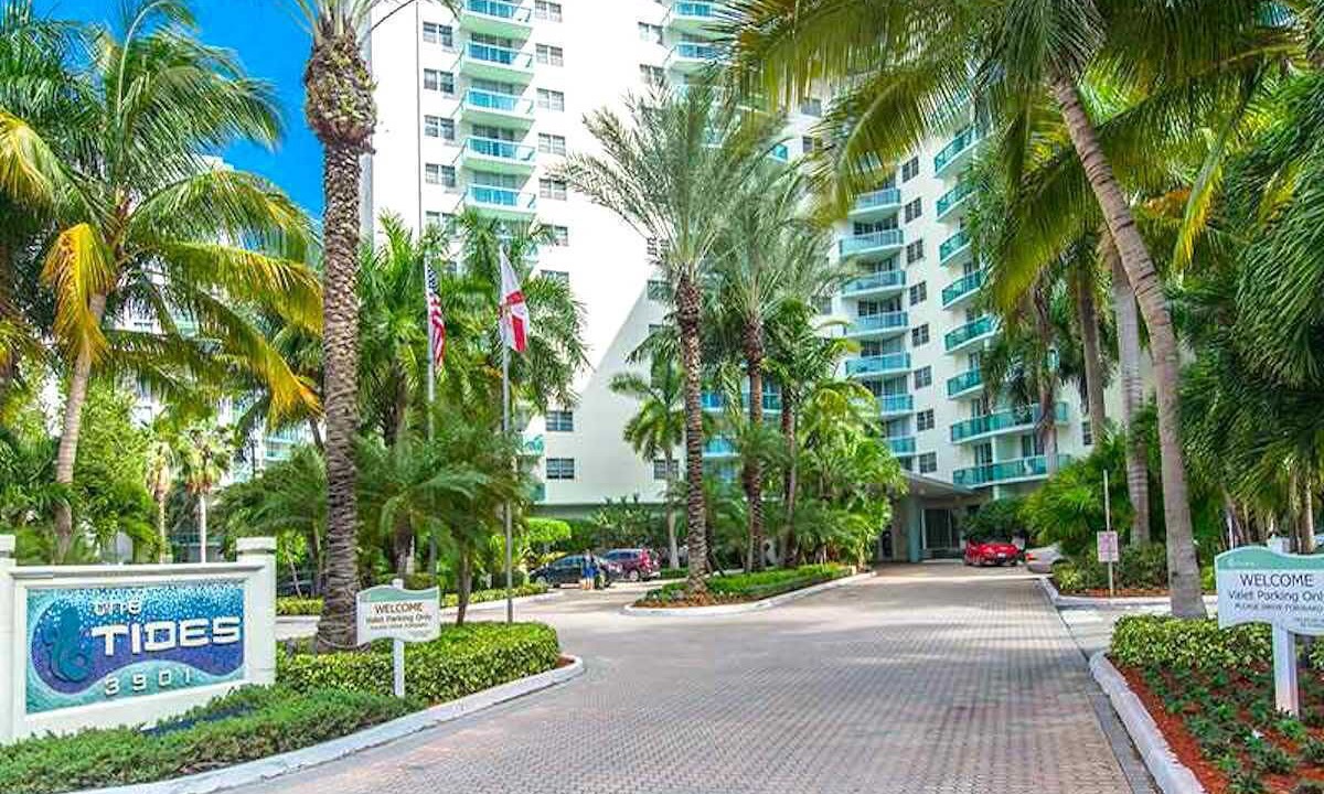 Photo of Outdoor in Hollywood South Central Beach