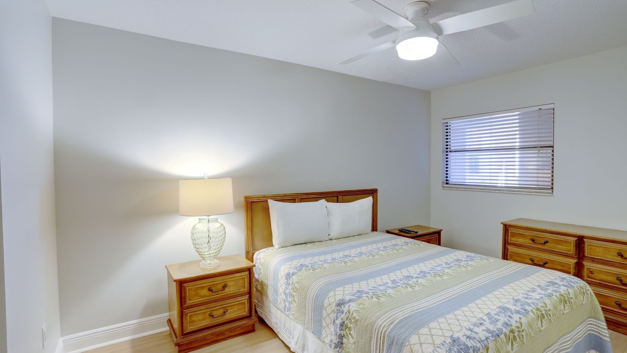 Photo of Bedroom in North Redington Beach