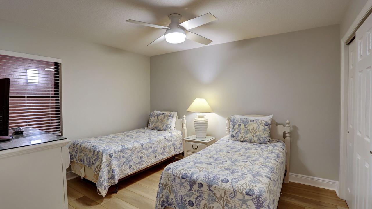 Photo of Bedroom in North Redington Beach