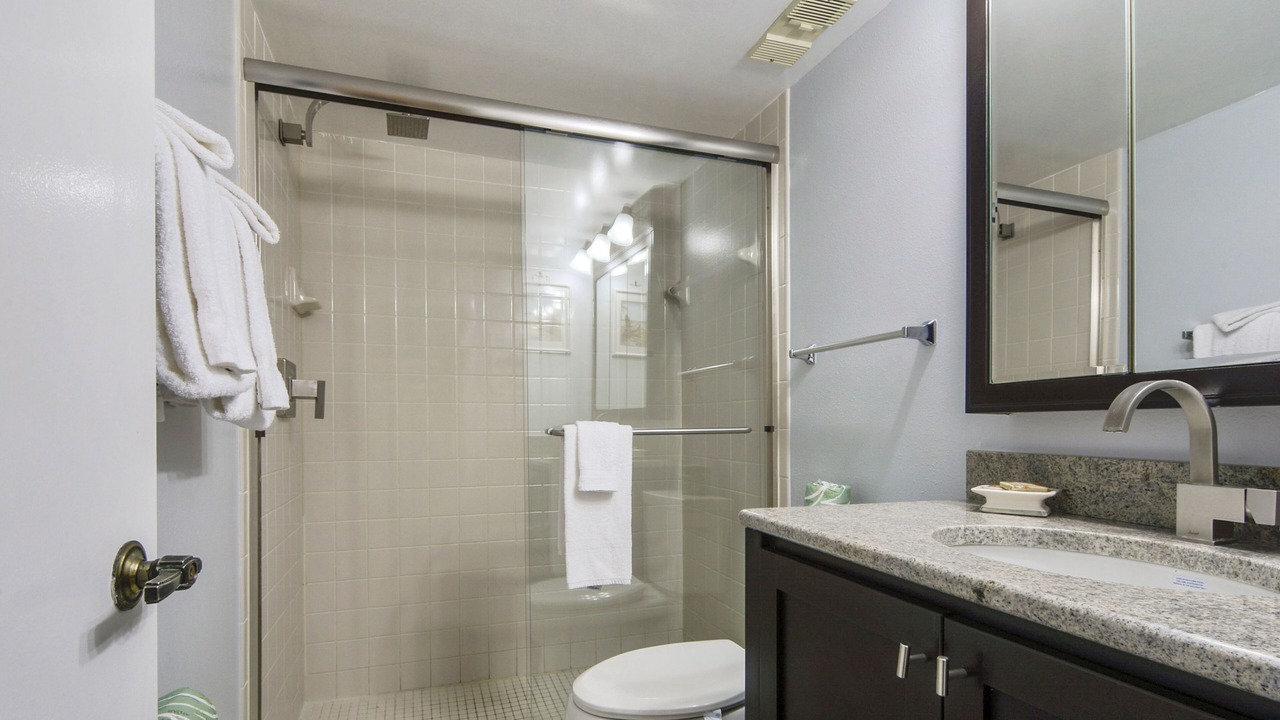 Photo of Bathroom in Sunset Beach