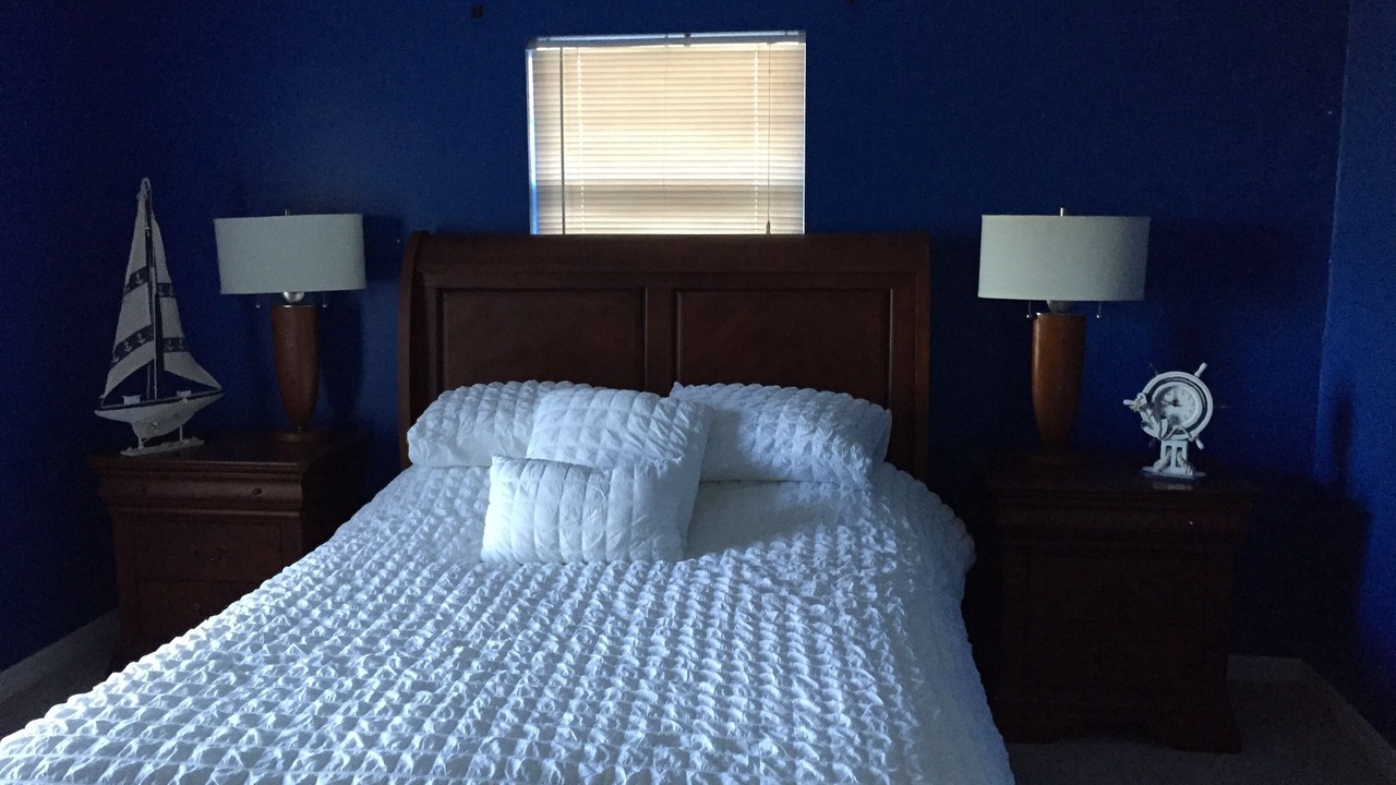 Photo of Bedroom in Okeechobee