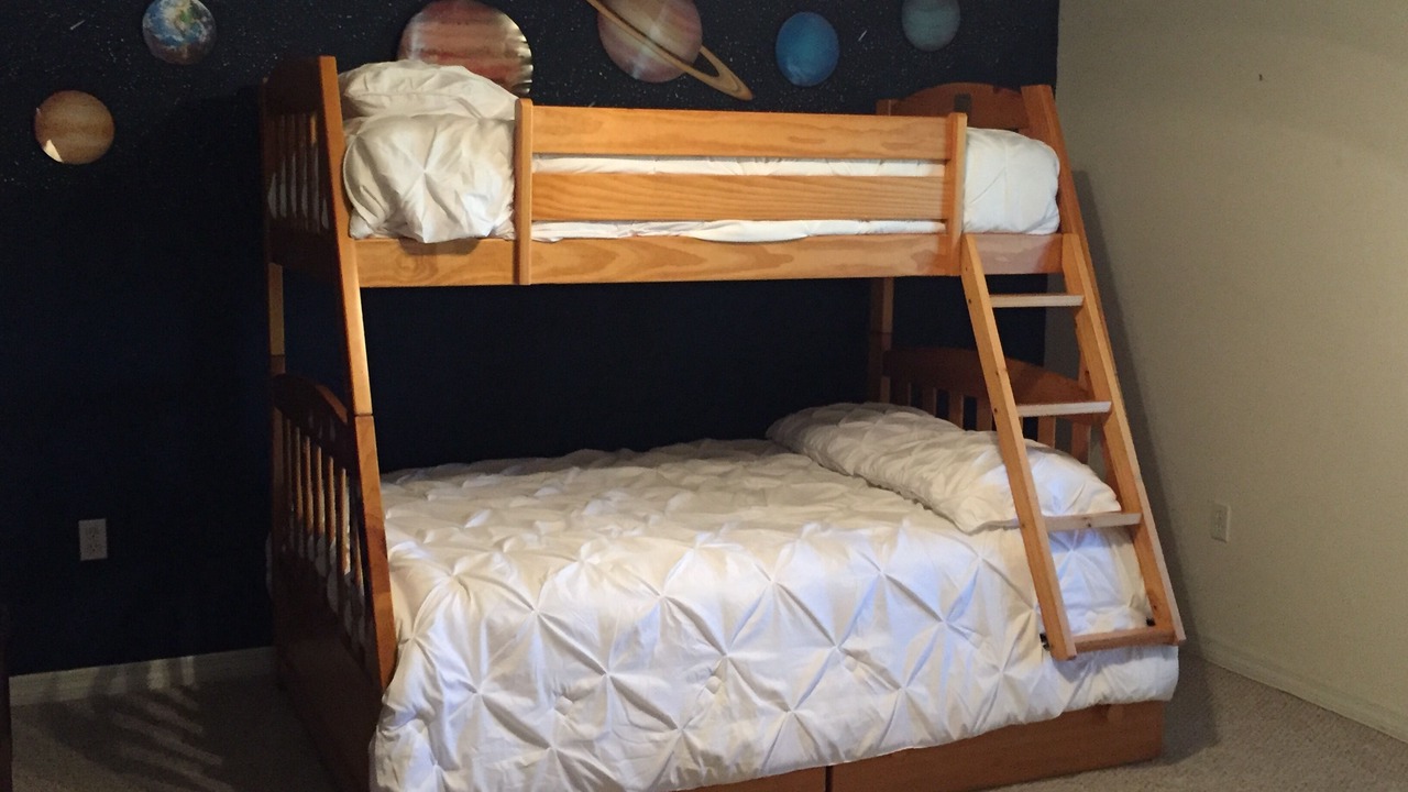 Photo of Bedroom in Okeechobee