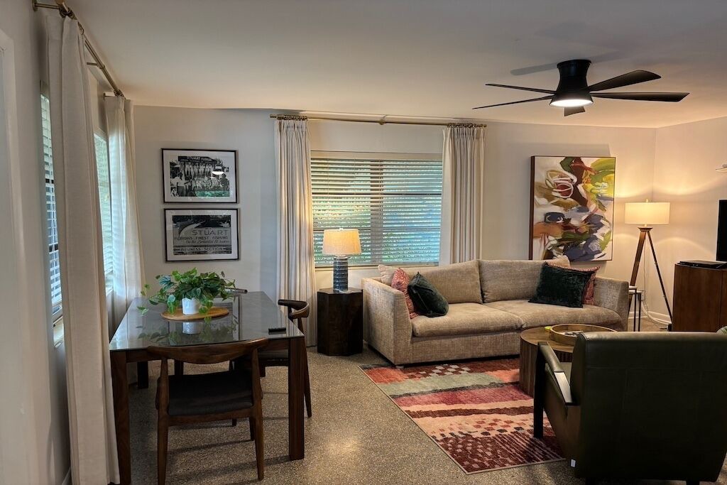 Photo of Bedroom in Stuart