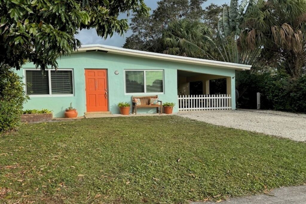 Photo of Others in Stuart