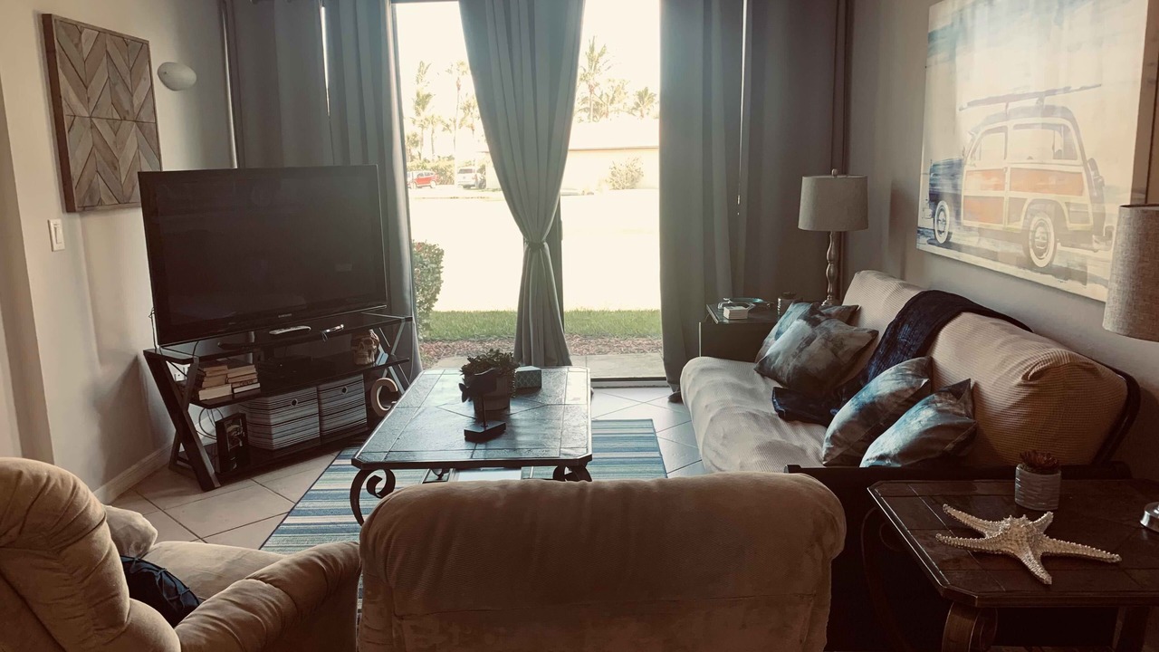 Photo of Livingroom in Fort Pierce