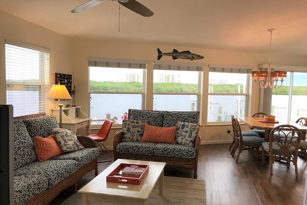 Photo of Livingroom in Nettles Island