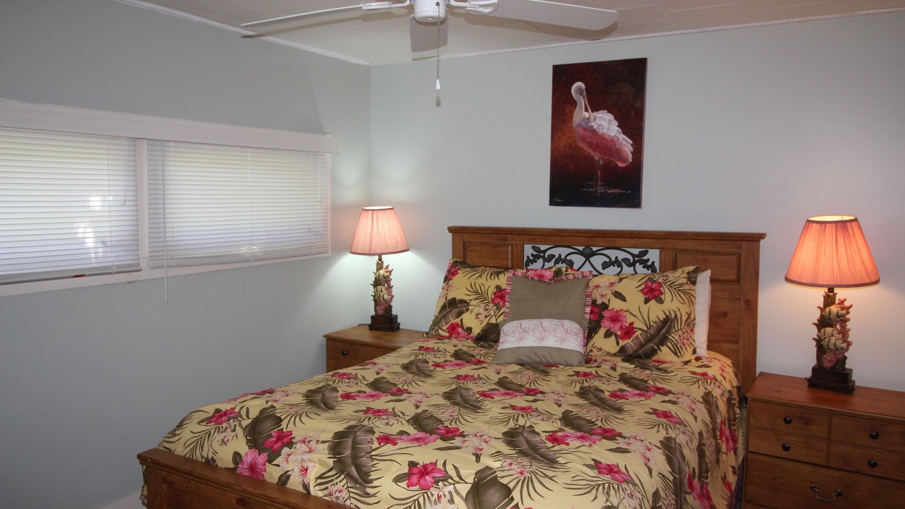 Photo of Bedroom in St. Lucie Village
