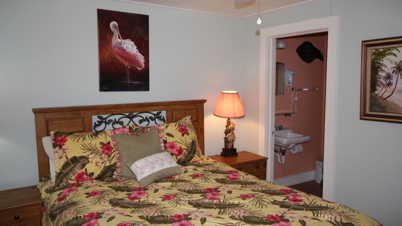 Photo of Bedroom in St. Lucie Village