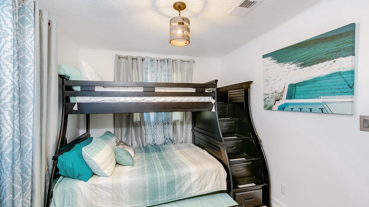 Photo of Bedroom in Seacoast Shores