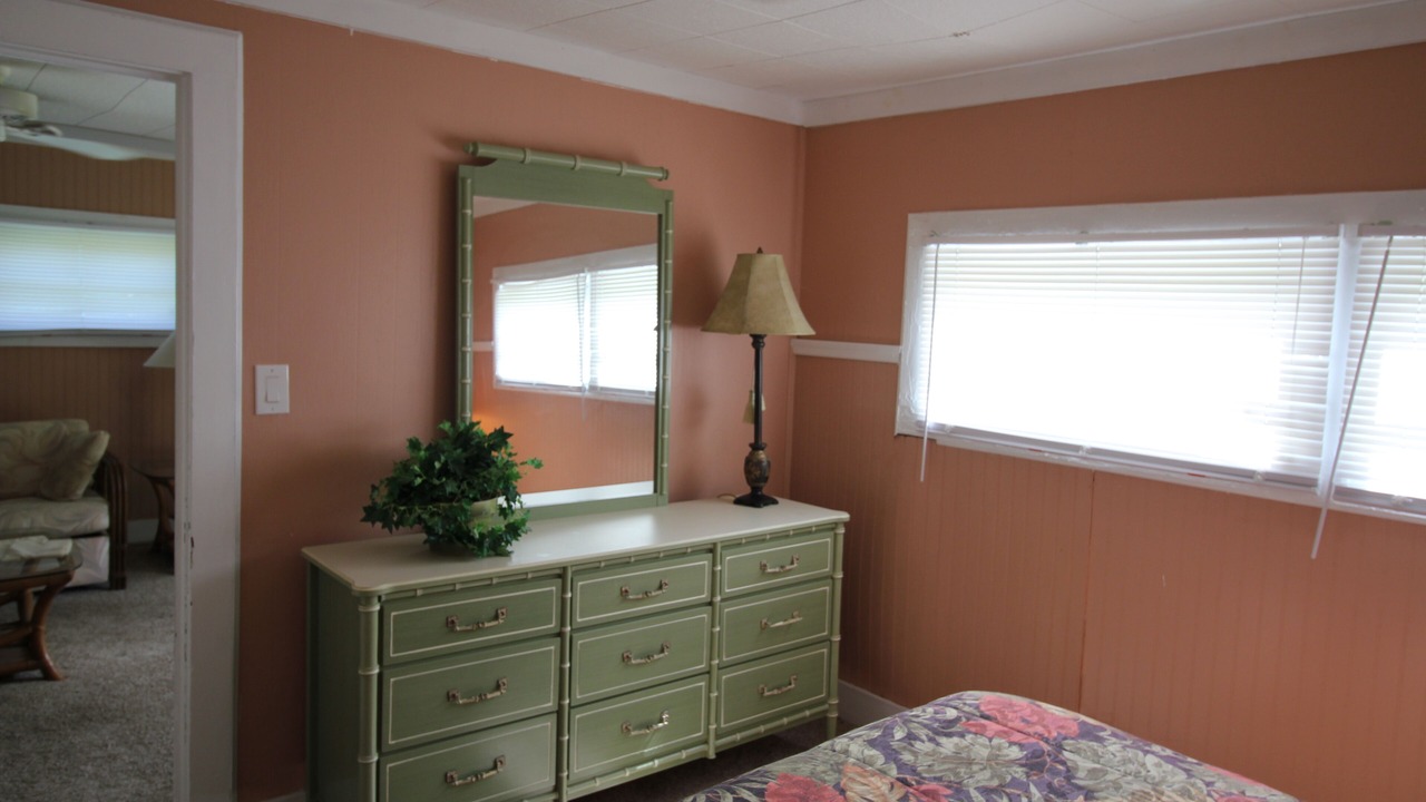 Photo of Bedroom in St. Lucie Village