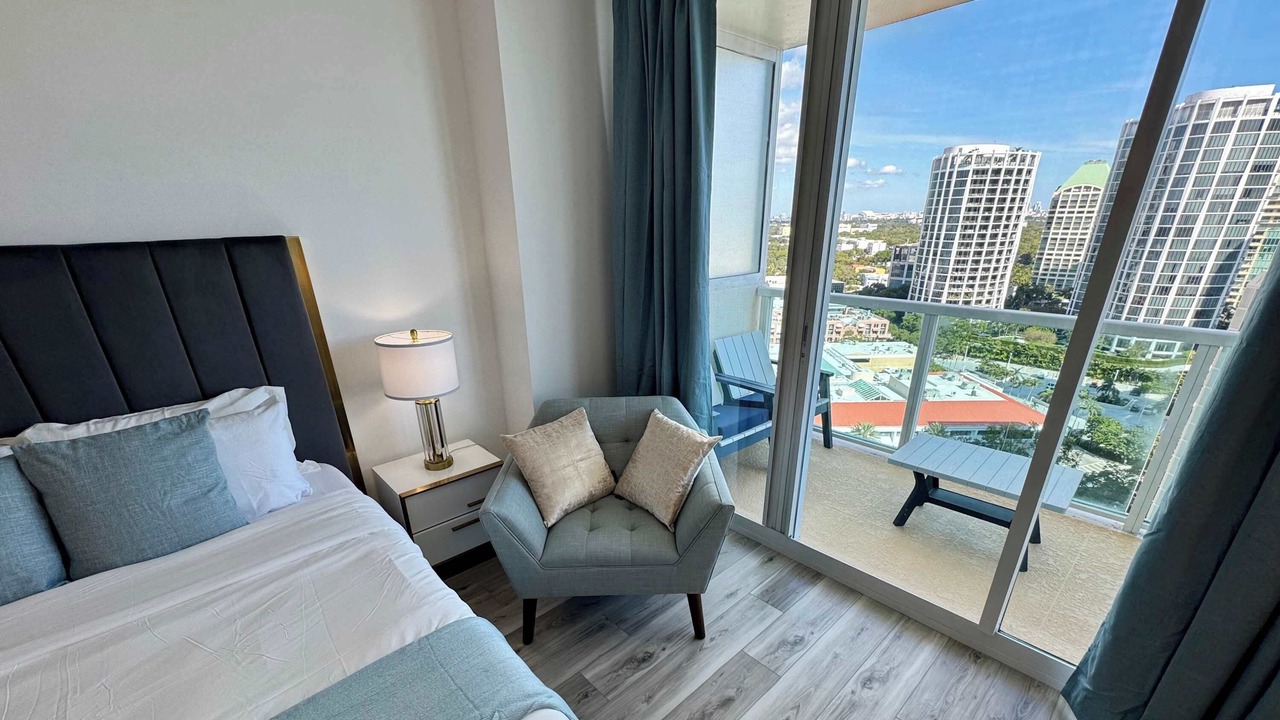 Photo of Bedroom in Coconut Grove