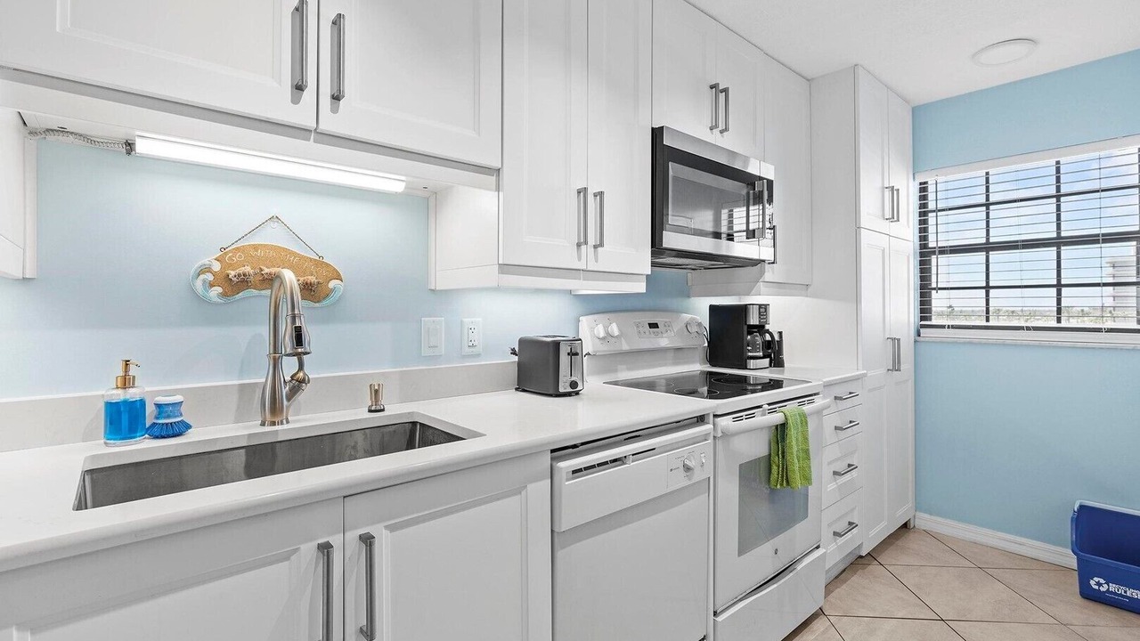 Photo of Kitchen in New Smyrna Beach