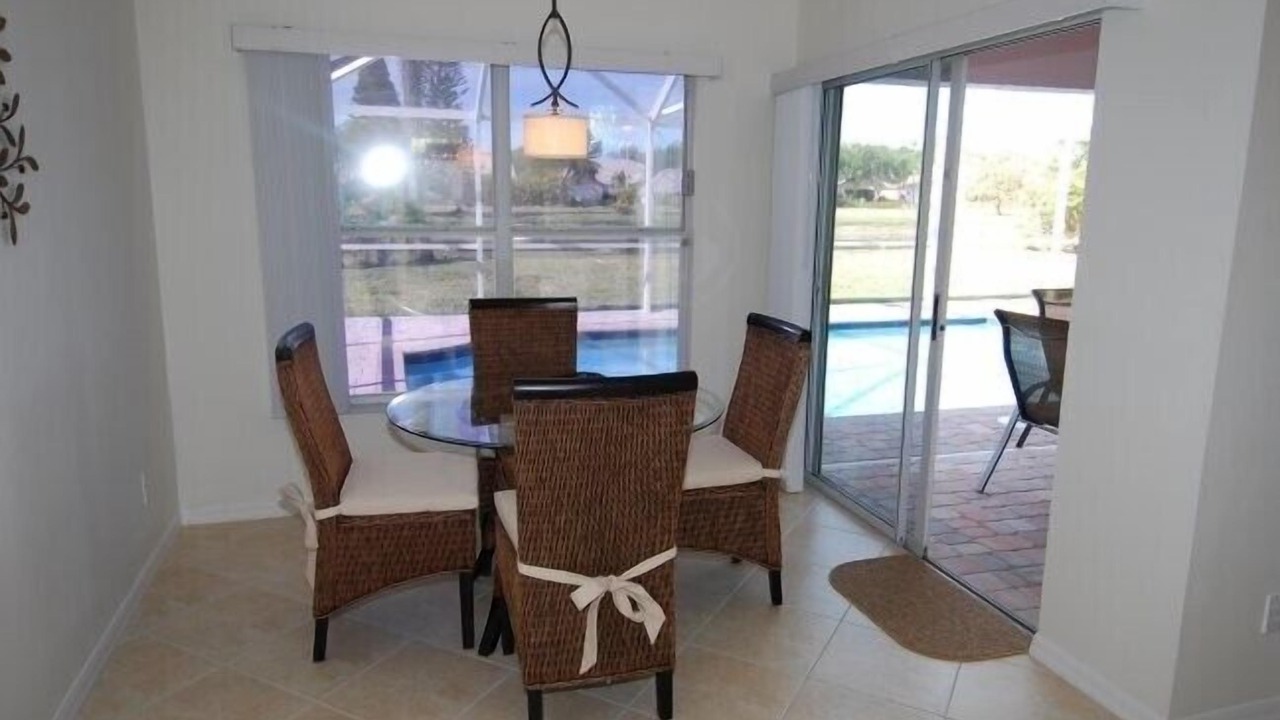 Photo of Bedroom in Crown Pointe
