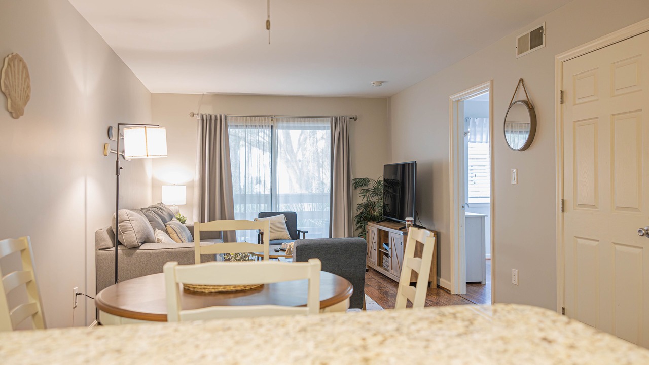 Photo of Livingroom in Folly Field