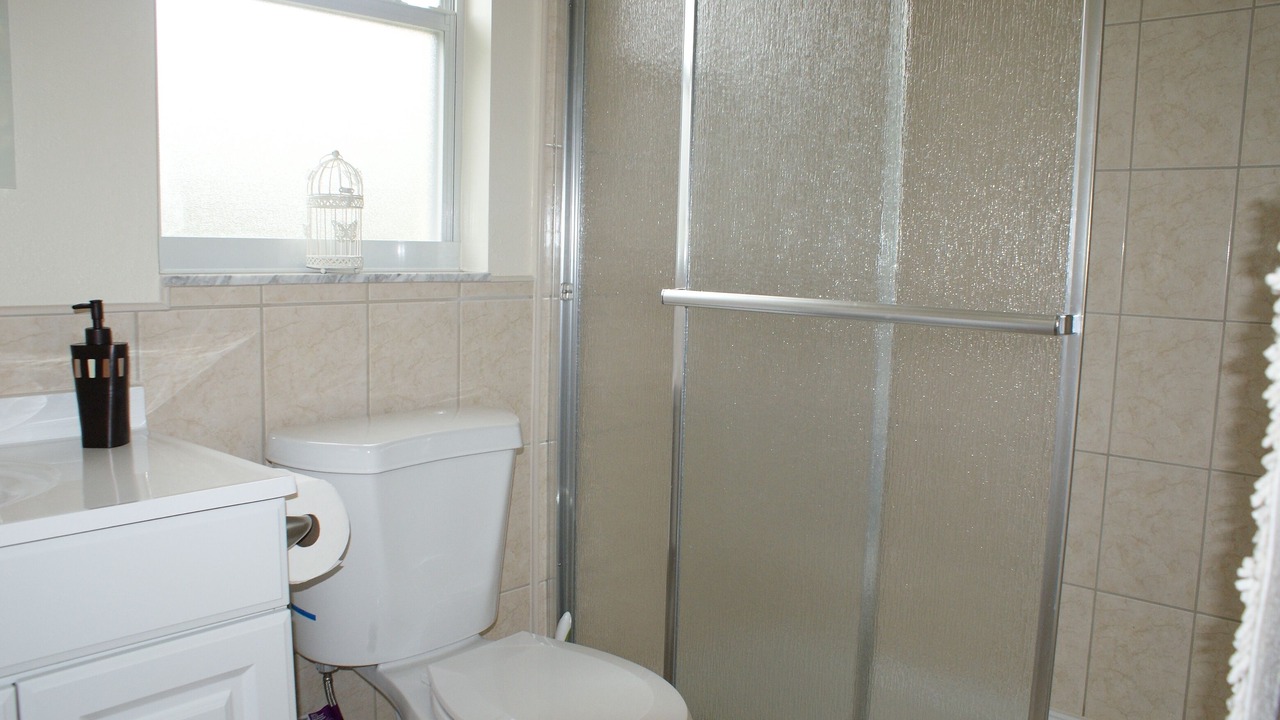 Photo of Bathroom in Sunridge Woods