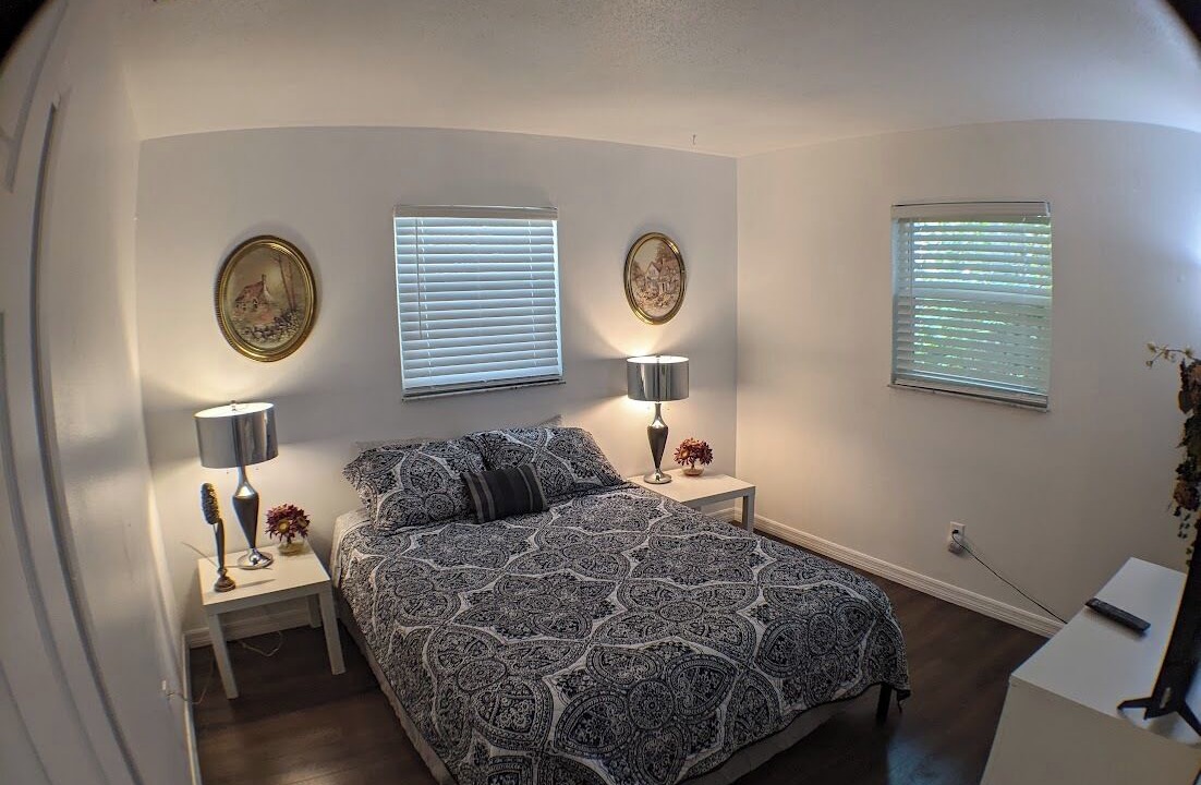 Photo of Bedroom in Laurel Park
