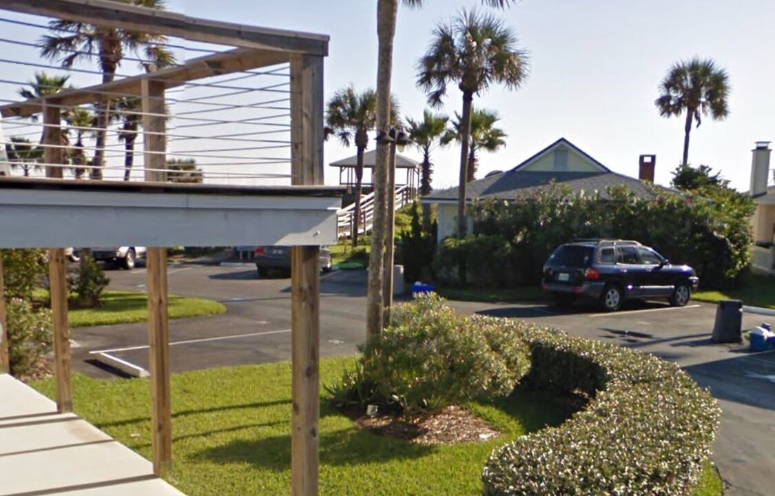 Photo of Outdoor in Surfcrest Village