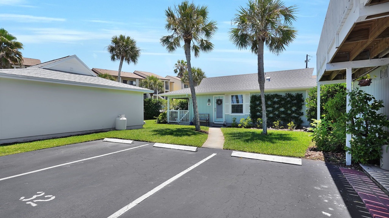 Photo of Outdoor in Surfcrest Village