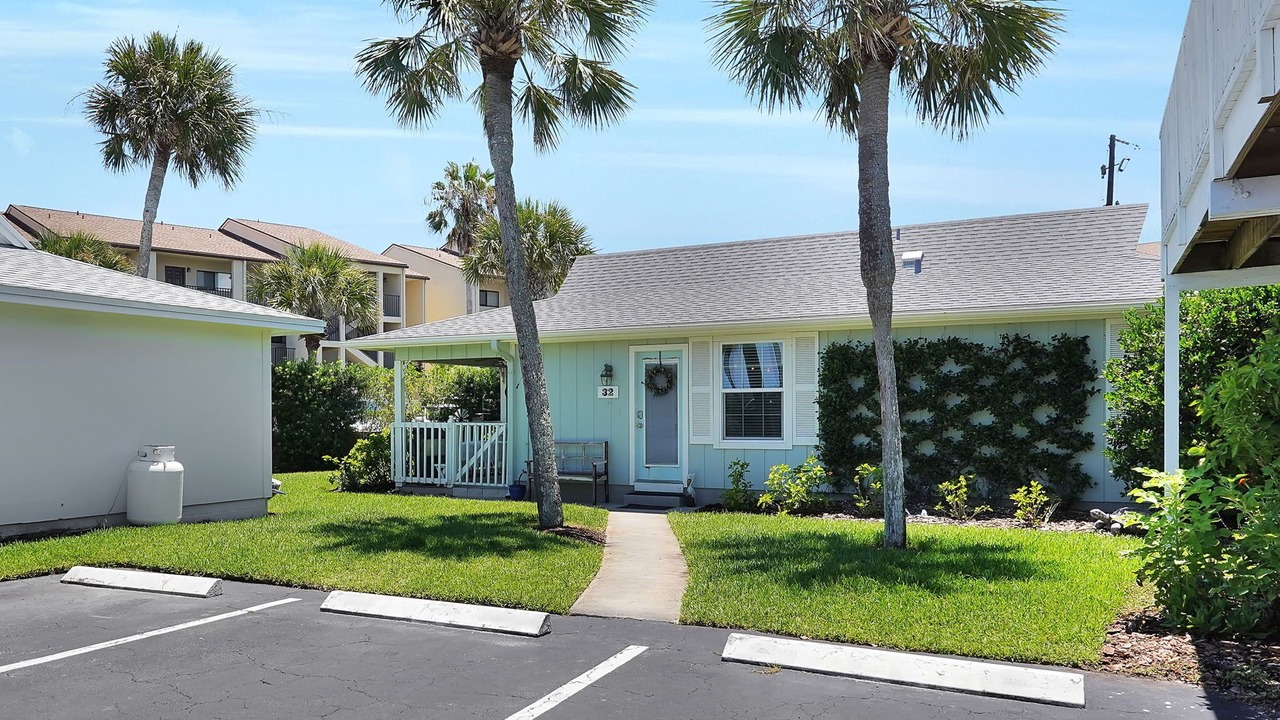 Photo of Outdoor in Surfcrest Village
