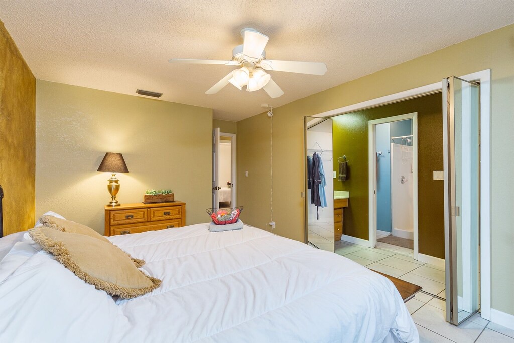 Photo of Bedroom in Temple Terrace